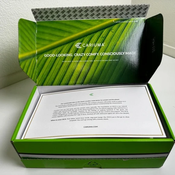 Cariuma Off-White Canvas
OCA LOW|NIB|The Perfect White Tennis Shoe! - Picture 7 of 14